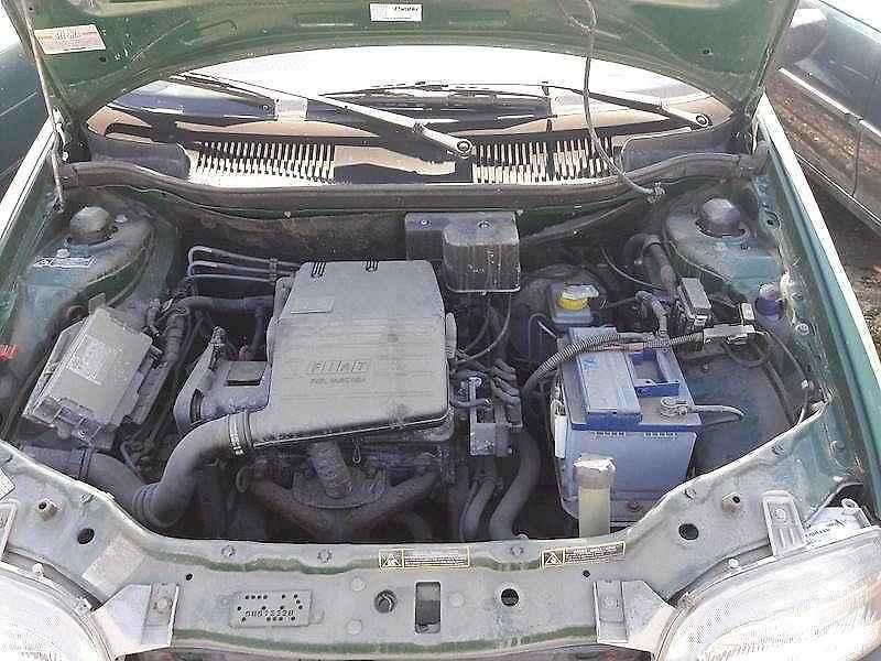 Devět let odstavený Fiat Punto