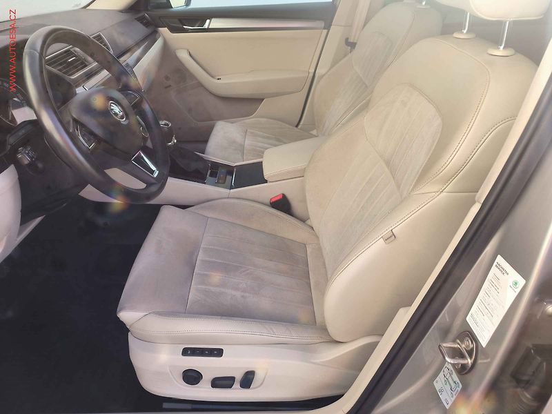 Škoda Superb (2016) 1.4 TSi, Style, bixen, +ALU - fotka 9 z 26