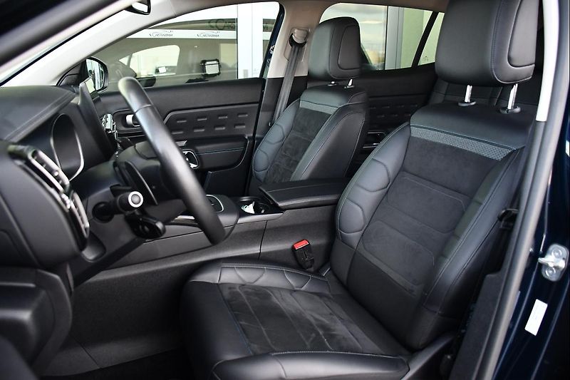 Citroën C5 Aircross 1.2 Pure Tech Feel Pack - fotka 16 z 45