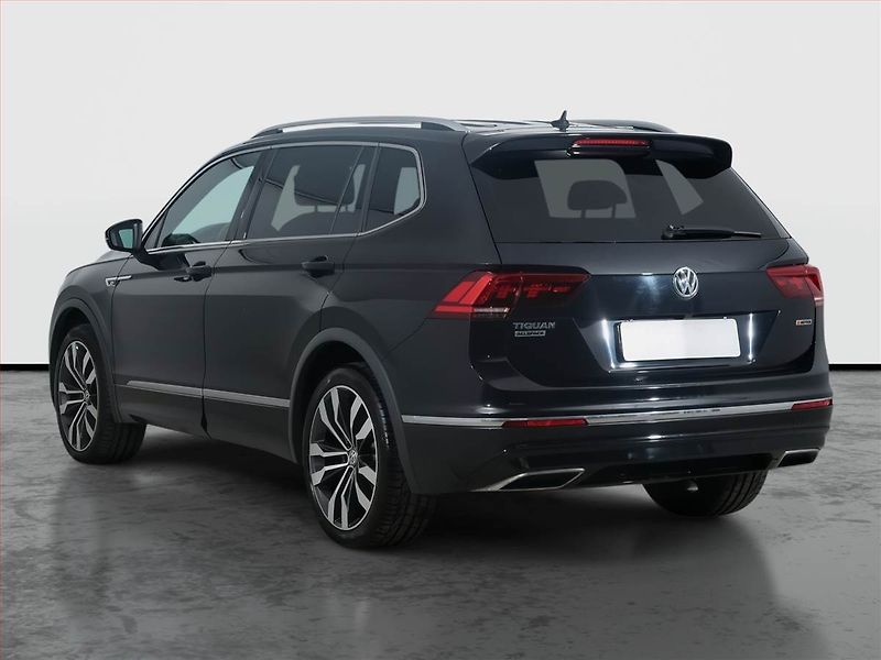 Volkswagen Tiguan Allspace (2019) R-Line 2.0 TSI - fotka 4 z 25
