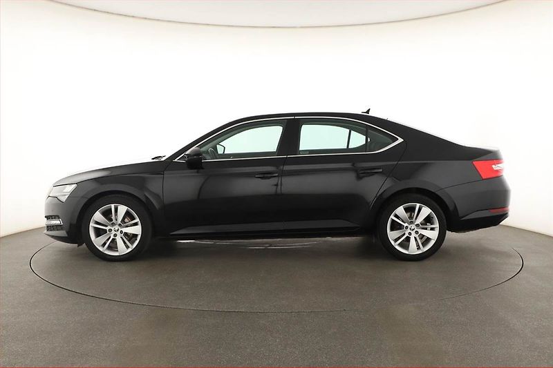 Škoda Superb (2020) Style 2.0 TDI, Automat, ČR - fotka 3 z 19