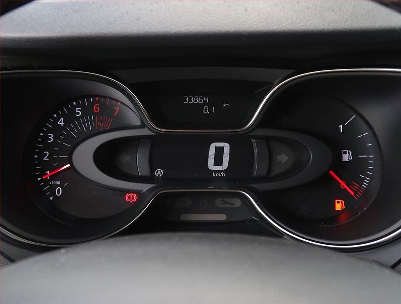 Renault Captur (2019) Limited 0.9 TCe, Navi - fotka 11 z 18