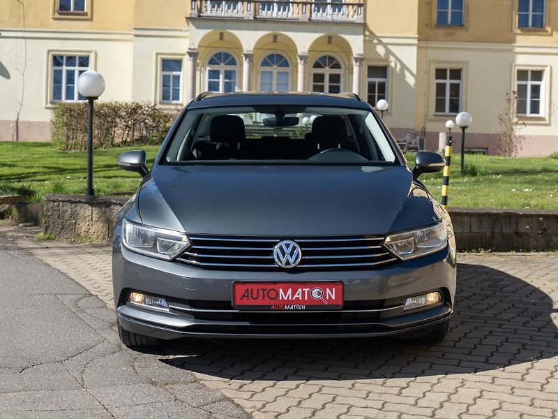 Volkswagen Passat 1.4 TSI 110 kW DSG Kamera Tažn - fotka 3 z 35