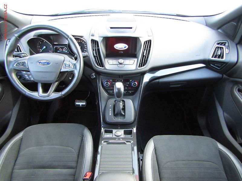 Ford Kuga (2017) 2.0 TDCi 4x4, 1.maj,ČR, AT - fotka 8 z 21