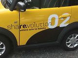 Projekt Re.volt carsharing, tedy sdílení malých elektronických vozidel, hodlá dobýt Prahu.
