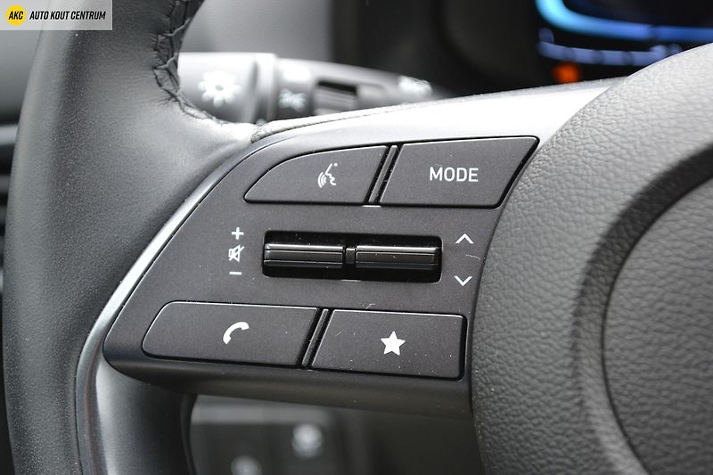 Hyundai i20 1.0 TGDI 7DCT WAVE, WINTER PAK - fotka 31 z 43