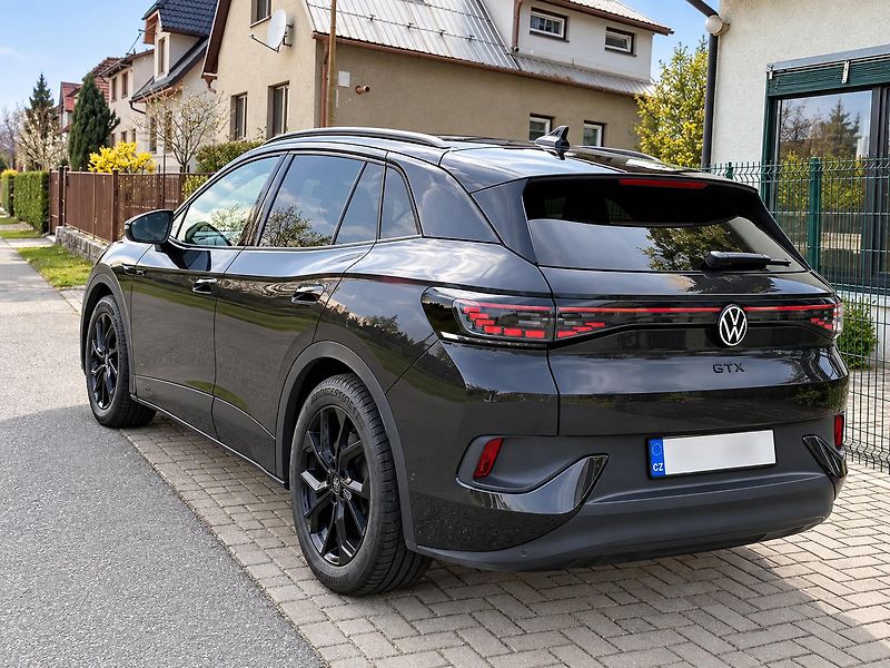 Volkswagen ID.4 (2022) GTX - fotka 8 z 11