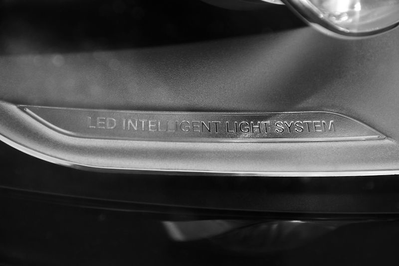 Mercedes-Benz GLE 350 d 4MATIC FACE,NAVI,LED,ČR - fotka 7 z 51