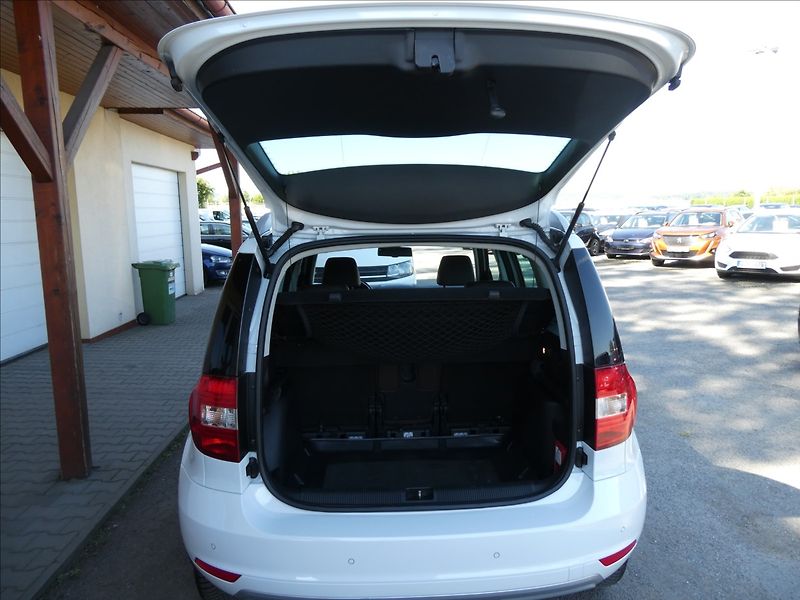 Škoda Yeti 1,4 TSi 90kW DSG Laurin&Klemen - fotka 25 z 43