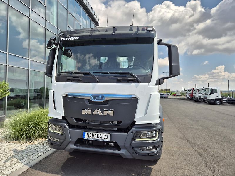 MAN TGM 18.320 NOSIČ KONTEJNERU 10T - fotka 3 z 37