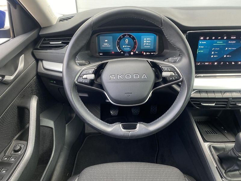 Škoda Octavia 1,5 TSI 85 kW Selection - fotka 8 z 28