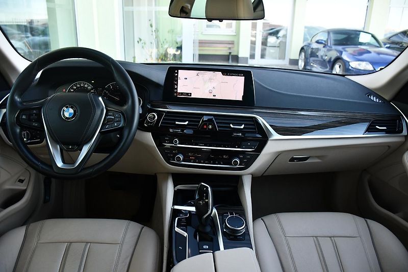 BMW Řada 5 540i xD LUXURY LINE HUD - fotka 5 z 35