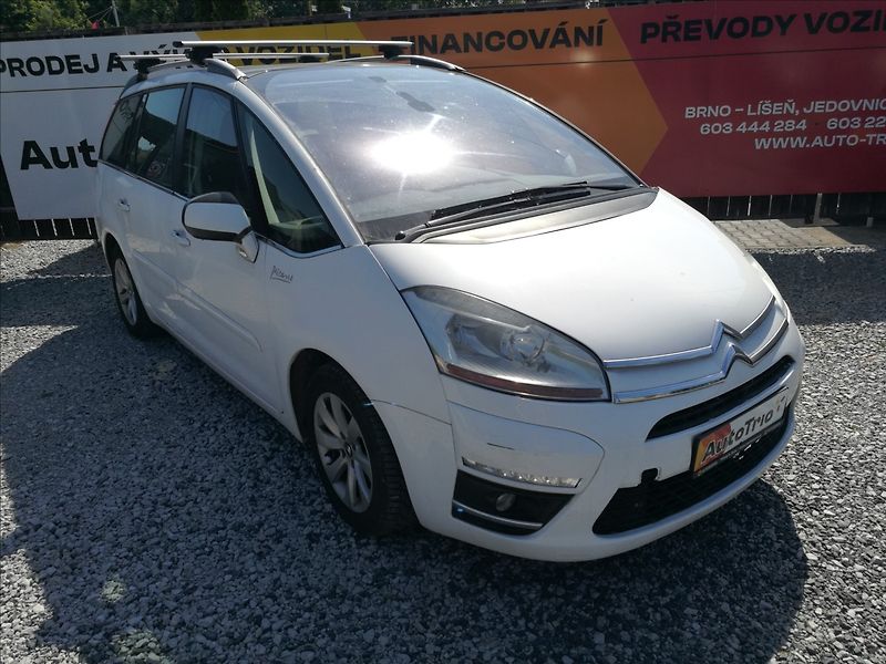 Citroën C4 Picasso 1,6 HDi - fotka 2 z 23
