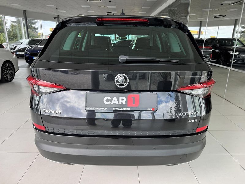 Škoda Kodiaq 1,4TSI DSG*4x4*STYLE*360K*Pano - fotka 6 z 42