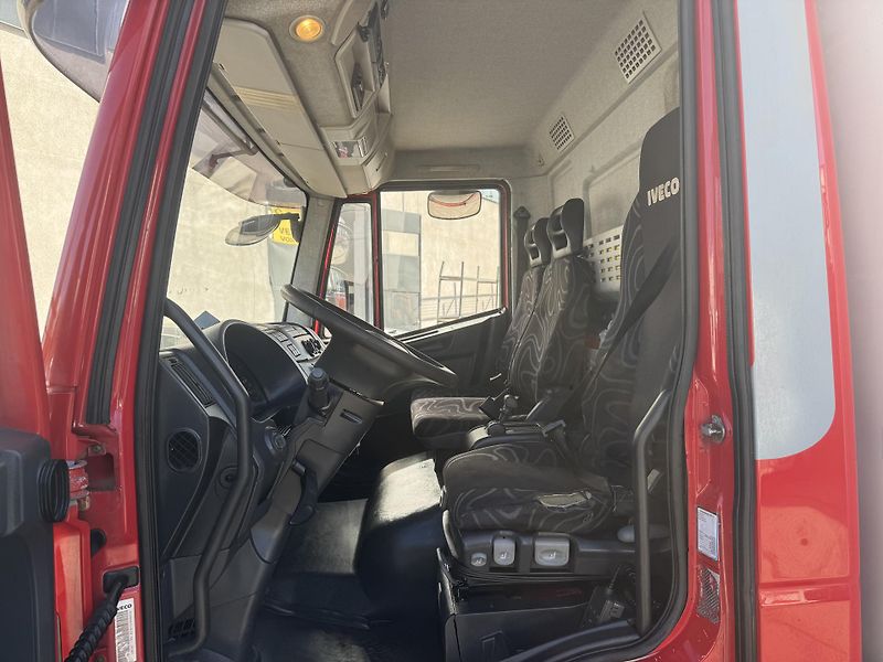 Iveco Eurocargo (2014) 120E21 E6-skříň-čelo-měchy - fotka 9 z 25