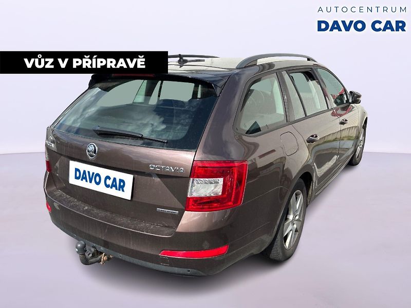 Škoda Octavia 1,6 TDI 81kW Tažné Greenline - fotka 5 z 12