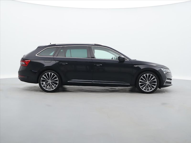 Škoda Superb 2,0 TDI 140kW DSG 4x4 L&K DPH - fotka 8 z 40