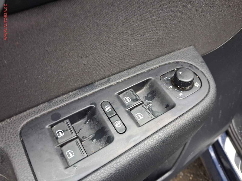 Volkswagen Sharan (2014) 1.4 TSi, CUP, +kola, el. - fotka 13 z 18