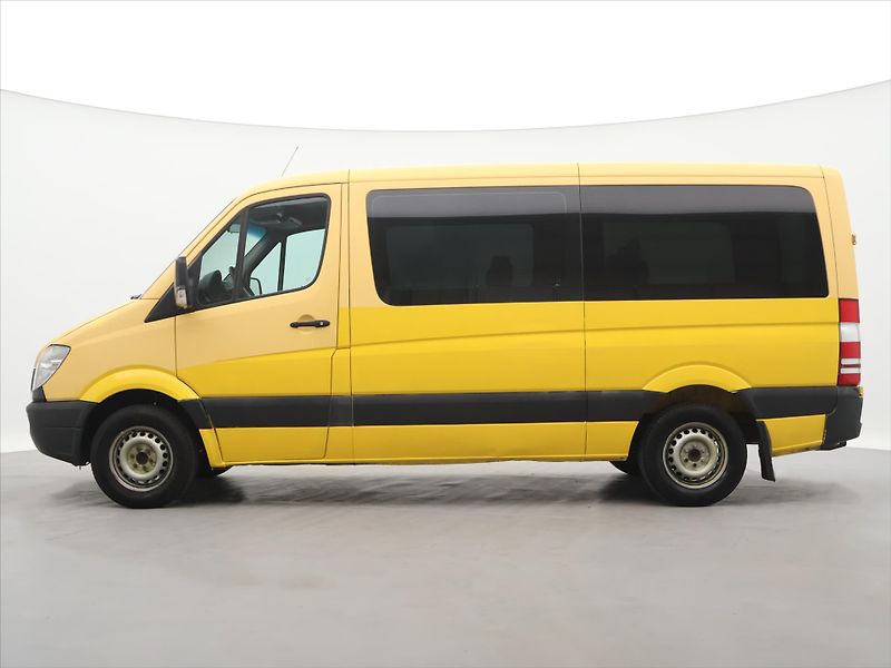 Mercedes-Benz Sprinter 2,1 210 CDI 70kW CZ - fotka 4 z 32
