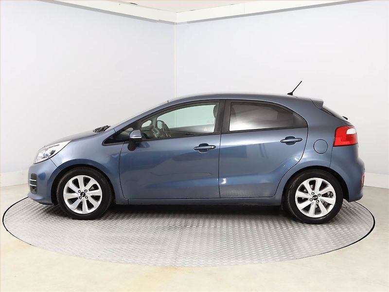 Kia Rio (2016) 1.25 CVVT, Serv.kniha - fotka 3 z 13
