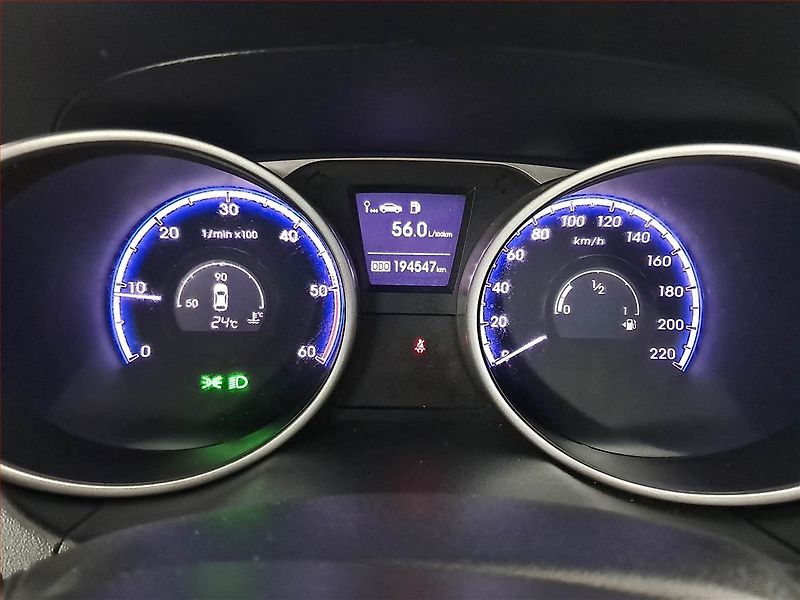 Hyundai ix35 (2013) 1.7 CRDi, Tempomat - fotka 11 z 25