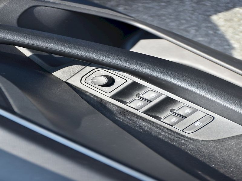 Škoda Kamiq (2025) Selection 1.0 TSI 85 kW - fotka 26 z 27
