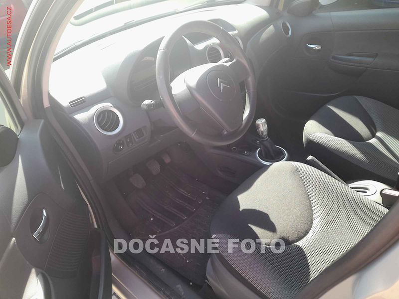 Citroën C3 (2007) 1.4, 2.maj,ČR - fotka 3 z 3
