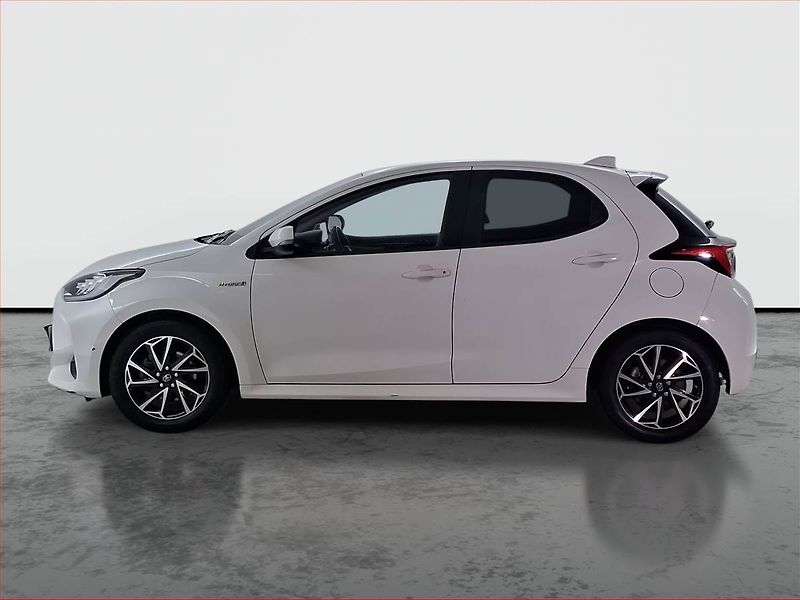 Toyota Yaris (2021) 1.5 Hybrid, Automat, ČR,1.maj - fotka 3 z 16