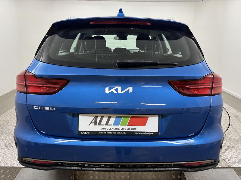 Kia Ceed 1,0 T-GDI Fresh,1.MAJITEL; ČR - fotka 4 z 17
