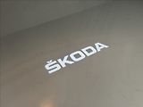 Škoda Superb 2,0 TDi  DSG 4x4 Scout Virtual - náhled 24