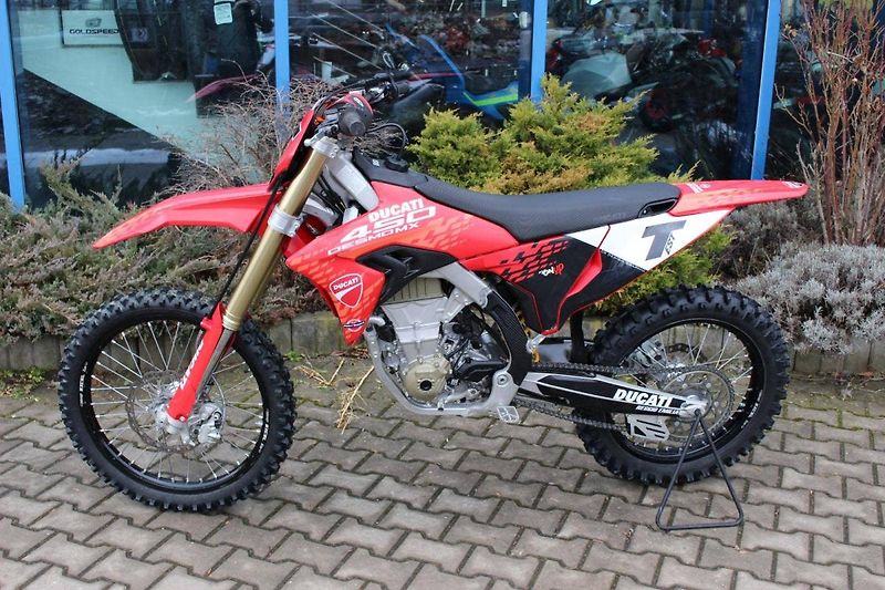 Ducati (2025) DESMO MX 450 2025 25 MTH AKCE - fotka 8 z 9