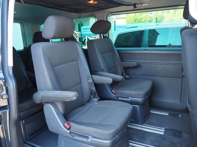 Volkswagen Multivan (2018) 2.0 TDI, 110kW, 4Motion, Long - fotka 16 z 37
