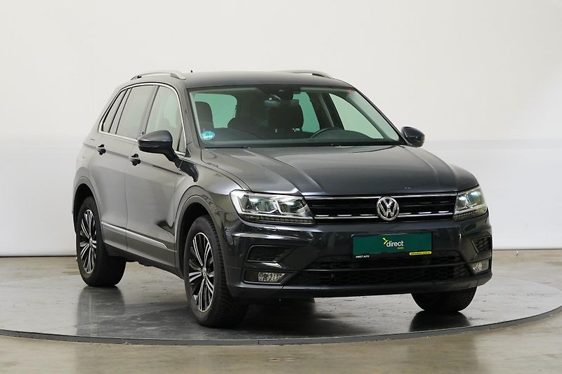 Volkswagen Tiguan - fotka 8 z 26
