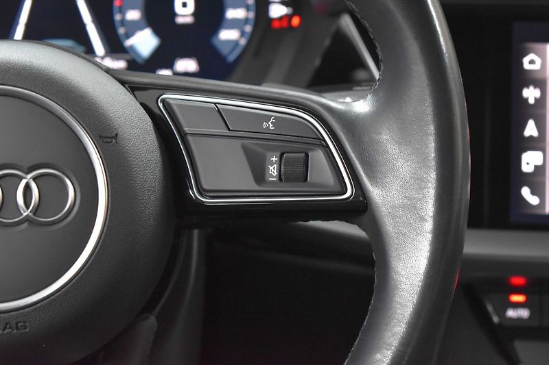 Audi A3 30 TFSi SPORT*AUTOMAT*DPH* - fotka 15 z 31