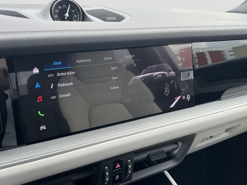Porsche Cayenne (2025) E-Hybrid Coupe - fotka 19 z 29