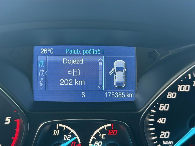 Ford Kuga 2,0   1.MAJ,4X4,SERVISKA,ČR,TA - fotka 15 z 23
