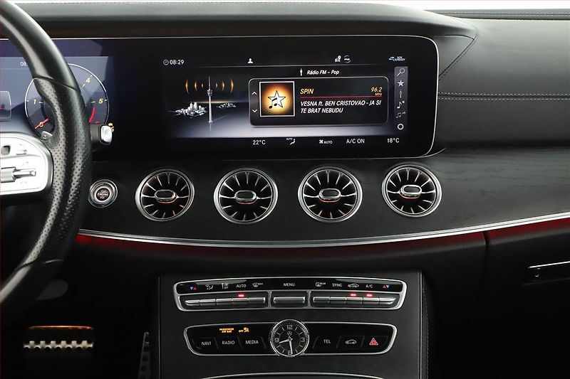 Mercedes-Benz Třídy E (2019) E 400 d - fotka 12 z 20