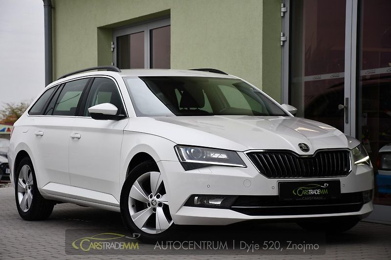 Škoda Superb 2.0TDi  - fotka 8 z 58