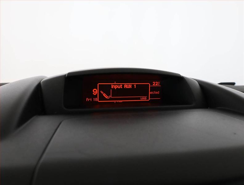 Citroën Berlingo (2018) Feel 1.6 BlueHDi, 5Míst, ČR - fotka 12 z 13