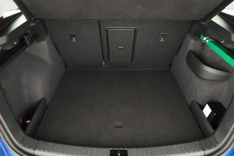Škoda Karoq (2021) Ambition Plus 2.0 TDI - fotka 11 z 14