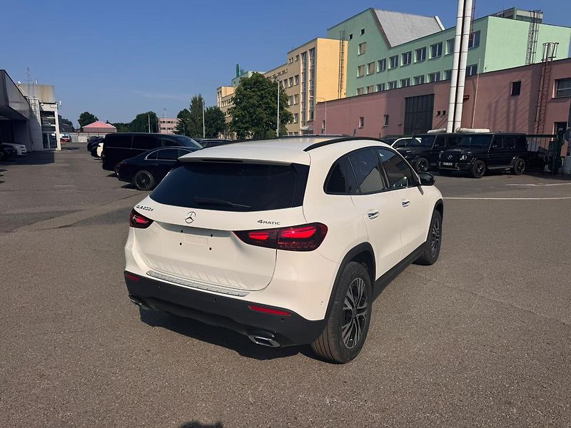 Mercedes-Benz GLA (2026) 200 d 4MATIC - fotka 7 z 22