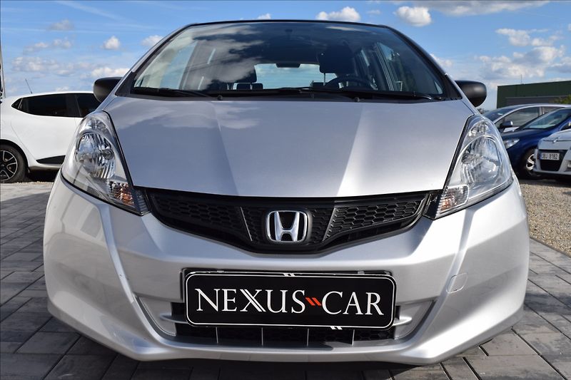 Honda Jazz 1,2 i 66KW ALU KLIMA NÍZKÉ KM - fotka 2 z 35