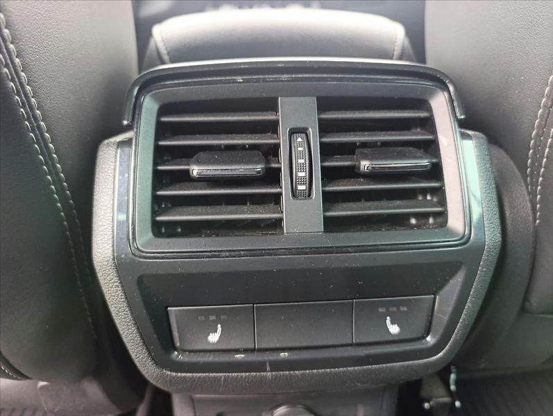 Škoda Kodiaq 2,0 TDi DSG 4x4 Kamera Tažné - fotka 34 z 38