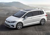 Volkswagen Touran - od 668 900 Kč