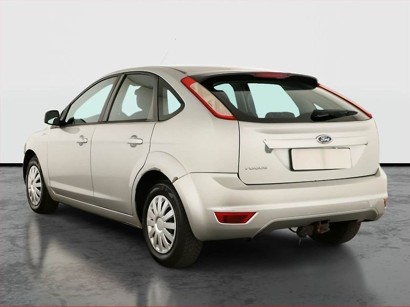 Ford Focus (2009) 1.6 16V, nová STK, Tažné - fotka 4 z 11