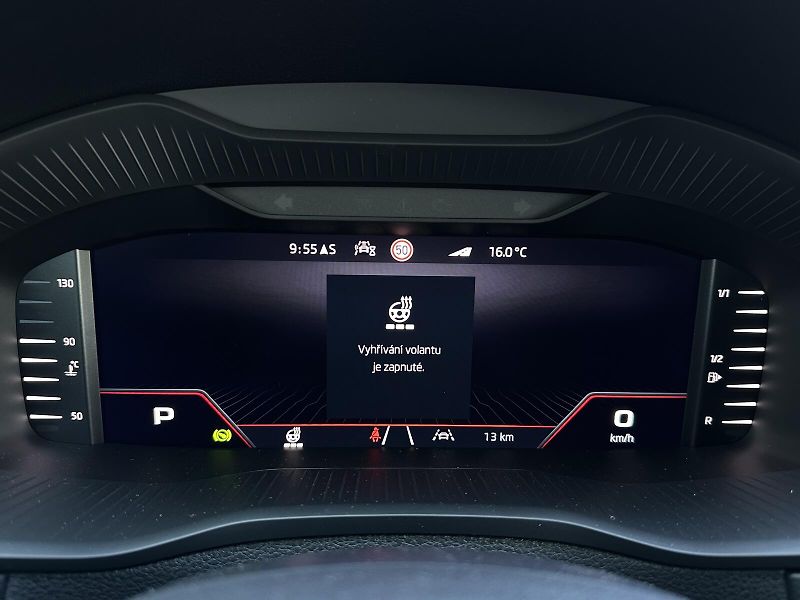 Škoda Karoq 2.0TDi 4x4 DSG 150PS Sportline - fotka 25 z 49