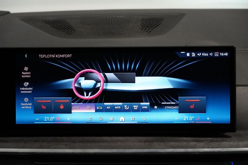 BMW X5 Xdrive30d,360,HUD,ACC,TAŽNÉ - fotka 32 z 41