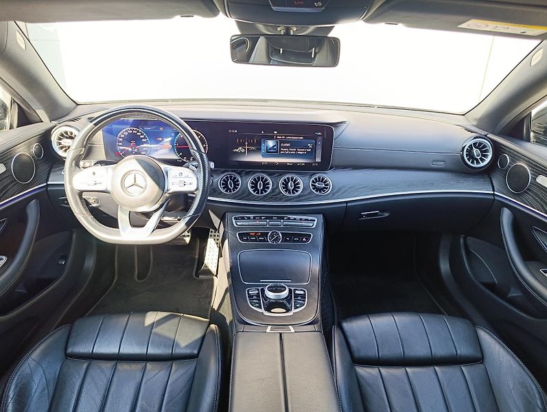 Mercedes-Benz Třídy E 220d 143kW AMG COUPÉ DPH - fotka 19 z 30