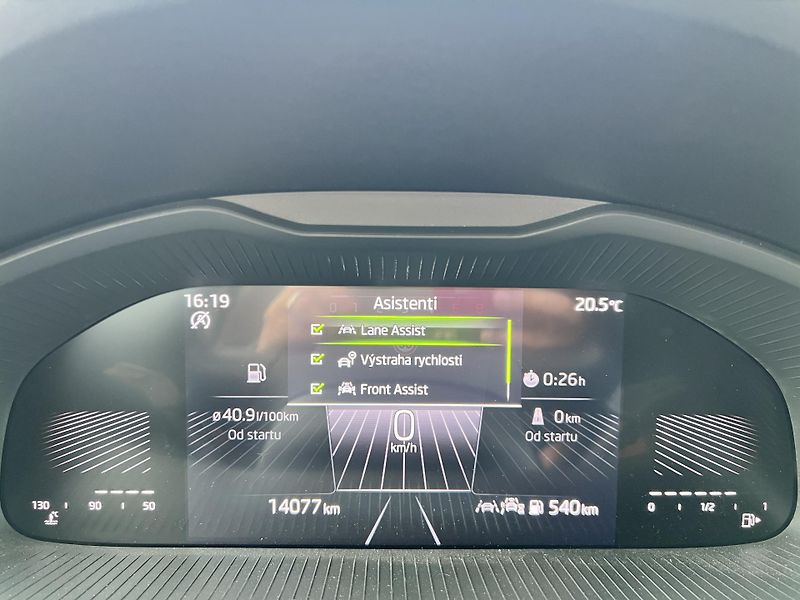 Škoda Kamiq 1.5TSi 110kw Top Selection ČR - fotka 17 z 45
