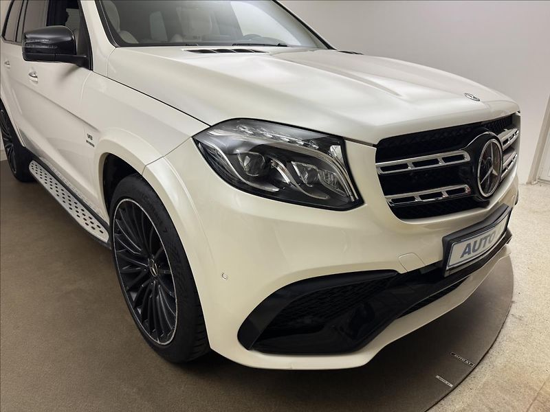 Mercedes-Benz GLS 5,5 63AMG DESIGNO NZTOP PANO - fotka 50 z 61